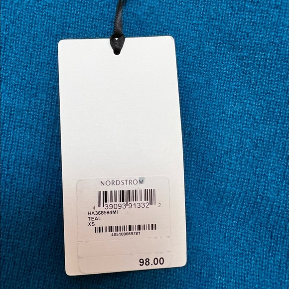 Set of Two Halogen Cashmere sweaters Size XS NWT - Picture 7 of 7